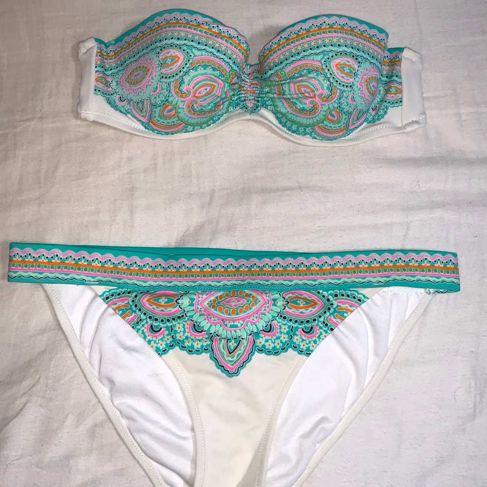Victoria’s Secret Strapless Bikini Paisley